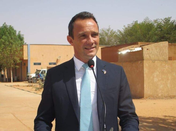 الاتحاد الأوروبي يستدعي مبعوثه من النيجر بعد اتهامه بسوء إدارة المساعدات