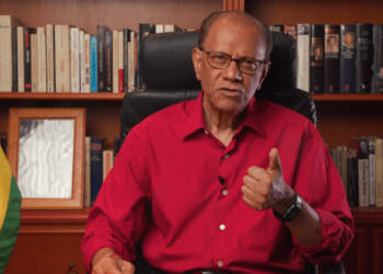 تعيين زعيم المعارضة في موريشيوس نافين رامغولام رئيسًا للوزراء