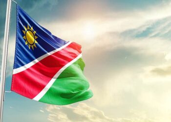 الناخبون في ناميبيا يتوجهون إلى صناديق الاقتراع لاختيار رئيس جديد