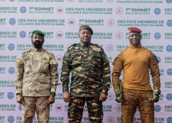 مالي وبوركينا فاسو والنيجر تعفي مواطني “إكواس” من تأشيرة الدخول