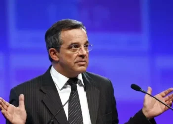 البرلمان الأوروبي يصف قطع العلاقات العسكرية مع تشاد والسنغال بأنه “كارثة” لفرنسا