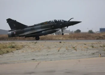 المقاتلات الفرنسية تغادر قواعد تشاد بشكل نهائي