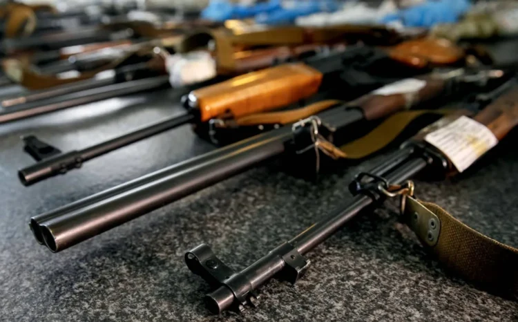 ضبط أسلحة في طريقها إلى حركة الشباب وسط الصومال