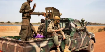 الجيش المالي يعتقل قياديًا بارزًا في تنظيم الدولة عقب عملية استخباراتية