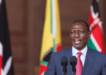 الرئيس الكيني وحلفاؤه يتهمون الرئيس السابق أوهورو كينياتا بتحريض الشباب