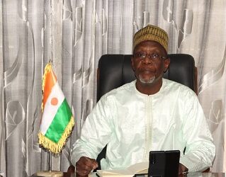 وزير خارجية النيجر: تجاوزنا عقوبات إيكواس وواجهنا كل محاولات العزل