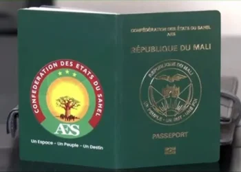 فرنسا تمنع الفيزا لحاملي الجواز الموحد لكونفدرالية دول الساحل