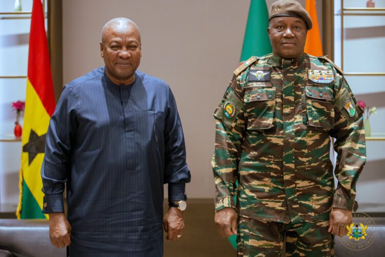 النيجر وغانا تؤكدان على التعاون المشترك لمواجهة التهديد “الإرهابي”