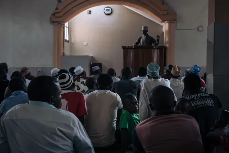 المجلس الأعلى للمسلمين بالكونغو الديمقراطية يعلق صلاة التراويح في المدن الشرقية
