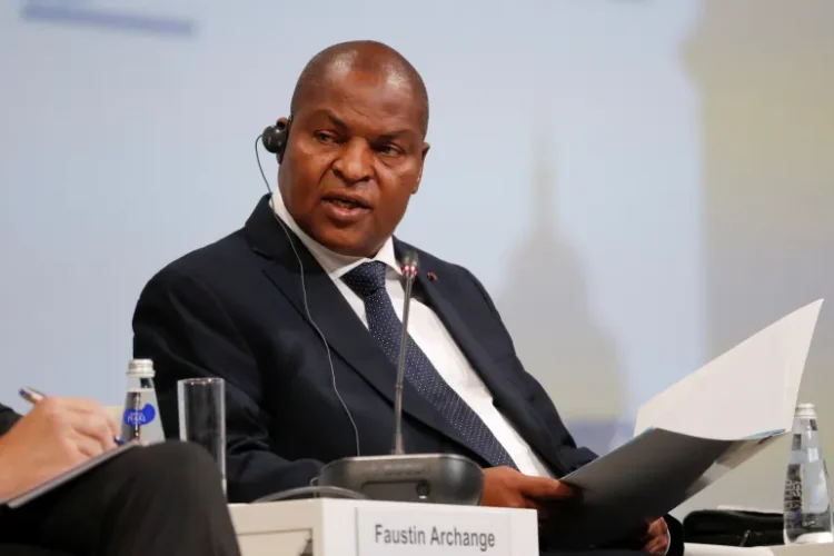 توقيف شخصيات معارضة في محاولة تسميم رئيس إفريقيا الوسطى