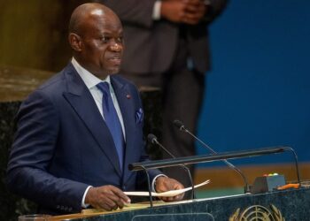 زعيم المجلس العسكري يتعهد بإعادة بناء الغابون بعد فوزه الساحق في الانتخابات