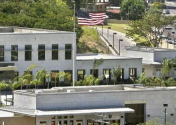 الولايات المتحدة تخطط لإغلاق ست سفارات في إفريقيا