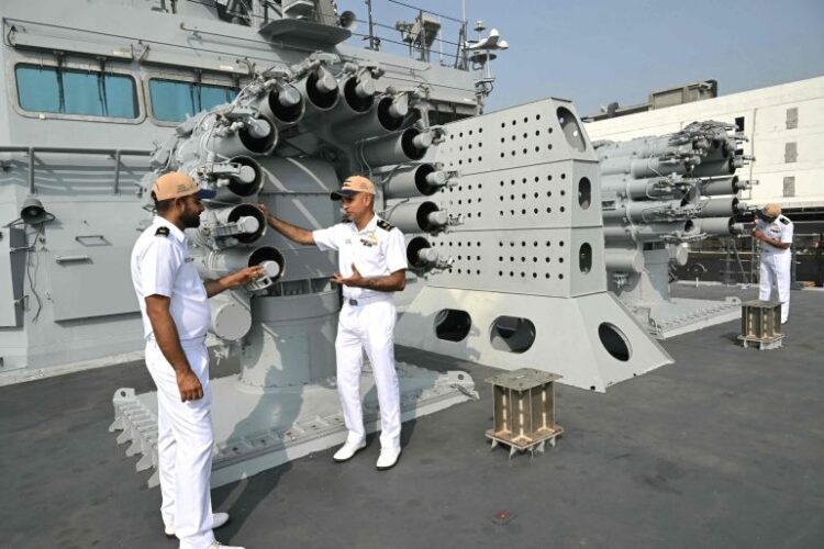 الهند وإفريقيا تجريان أول مناورات بحرية لتعزيز التعاون الإقليمي