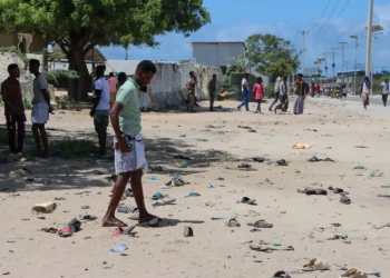 10 قتلى على الأقل بهجوم استهدف مجندين للجيش في مقديشو