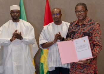 بوركينا فاسو والسنغال تؤكدان توحيد جهودهما ضد الإرهاب والاتجار بالأسلحة