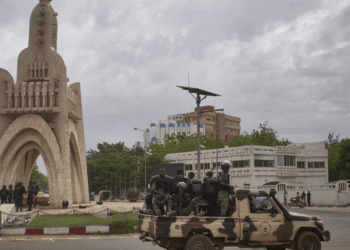 العفو الدولية تدعو سلطات مالي للتراجع عن مقترح حل الأحزاب