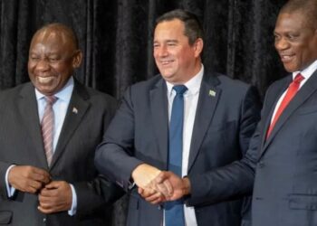 انقسام حكومة الوحدة الوطنية في جنوب إفريقيا: الأسباب والتداعيات