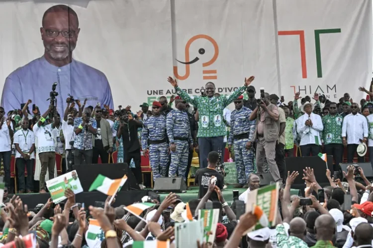 الإفريقي يعلن استعداده مساعدة كوت ديفوار في تسيير الانتخابات الرئاسية المقبلة