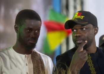 رئيس الوزراء السنغالي يكشف عن خلافات حادة في الحزب الحاكم