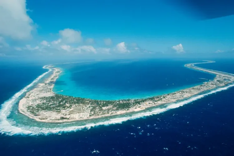 فرنسا ومدغشقر تبحثان حل نزاع الجزر المتناثرة