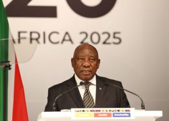 رئيس جنوب إفريقيا يؤكد استمرار الحوار الوطني رغم انسحاب التحالف الديمقراطي
