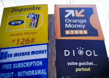 الأموال عبر الهاتف المحمول: تحوُّل ما بعد الجائحة الذي أعاد تشكيل التمويل الإفريقي