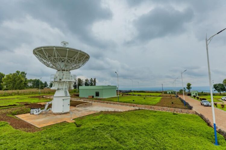 رواندا تعلن عن خطة لترسيخ مكانتها كمركز إفريقي لتطوير الأقمار الصناعية