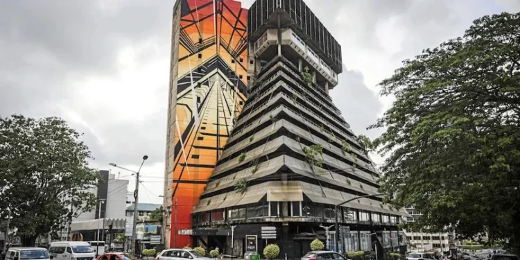 انتهاء المساعدات الأمريكية لإفريقيا تحوّل جيوسياسي يهزّ بنية التبعية القديمة