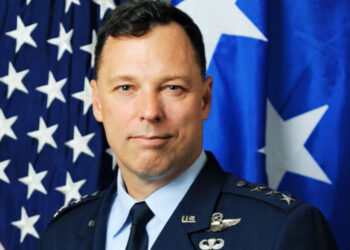 تعيين الجنرال داغفين أندرسون قائدا جديدا لقيادة (أفريكوم)