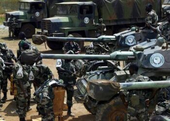 إيكواس تعلن عن قوة تدخل سريع قوامها 260 ألف جندي لمكافحة الإرهاب