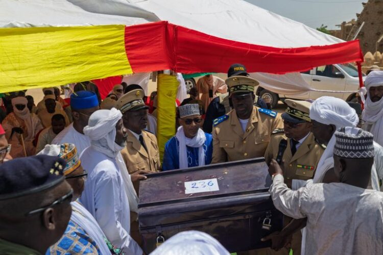 تمبكتو تبدأ استعادة آلاف المخطوطات نقلت إلى باماكو بسبب الحرب