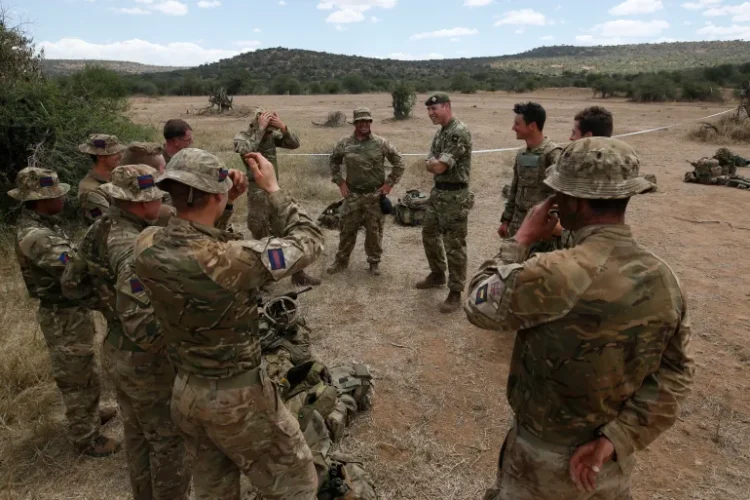 بريطانيا تعوّض آلاف الكينيين بعد حريق نجم عن تدريبات عسكرية