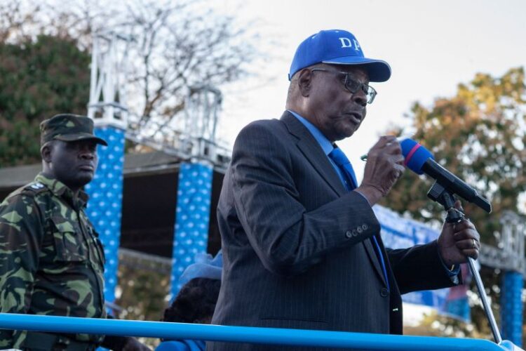 رئيسان سابقان بمالاوي ينافسان تشاكويرا في الانتخابات الرئاسية