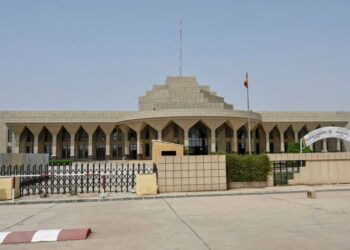 البرلمان التشادي يوافق بالأغلبية الساحقة على تمديد ولاية الرئيس