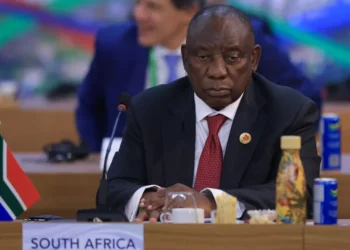 جنوب إفريقيا تلغي مناورات بحرية مع روسيا والصين