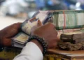 قراءة في كتاب “إفريقيا في الاقتصاد العالمي”:  رأس المال الهارب، التبعية المالية، وحدود التحرُّر