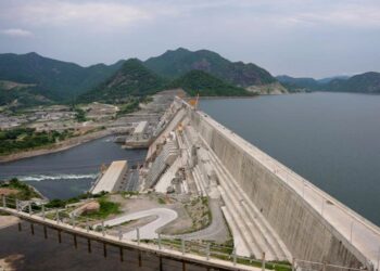 آبي أحمد يجدد دعوته لتعاون ثلاثي حول سد النهضة ويصفه بالمشروع التكاملي