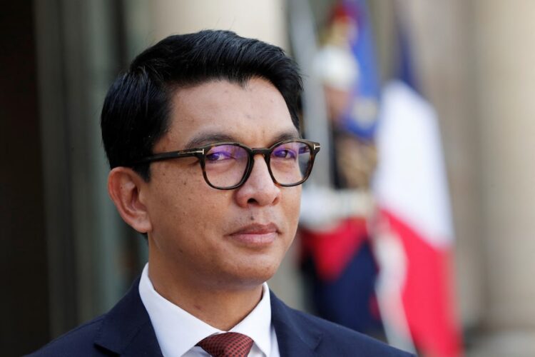 رئيس مدغشقر يخطط لـ”حوار وطني” مع إعلان المحتجين عن إنذار نهائي