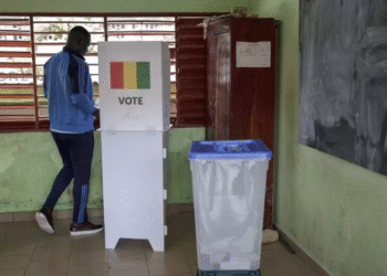 غينيا: إغلاق باب الترشح للانتخابات الرئاسية وسط غياب أبرز القوى السياسية