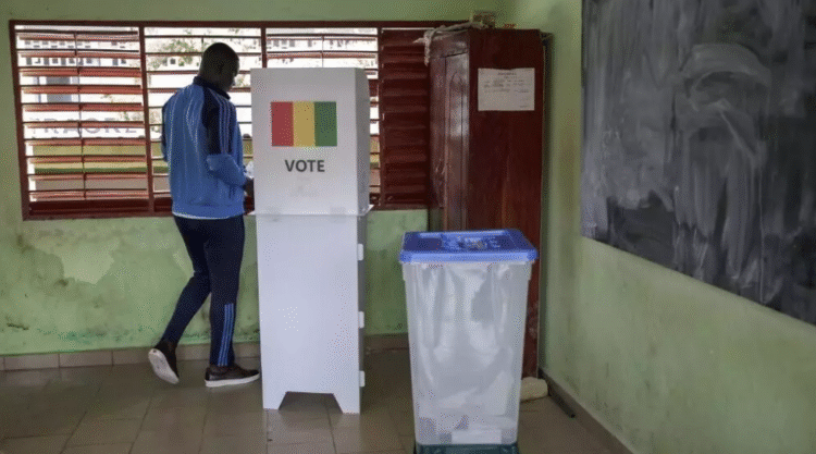 غينيا: إغلاق باب الترشح للانتخابات الرئاسية وسط غياب أبرز القوى السياسية