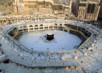 حين يُصبح التعظيم مشروعًا حضاريًّا: الحرم المكي في الوعي الإفريقي