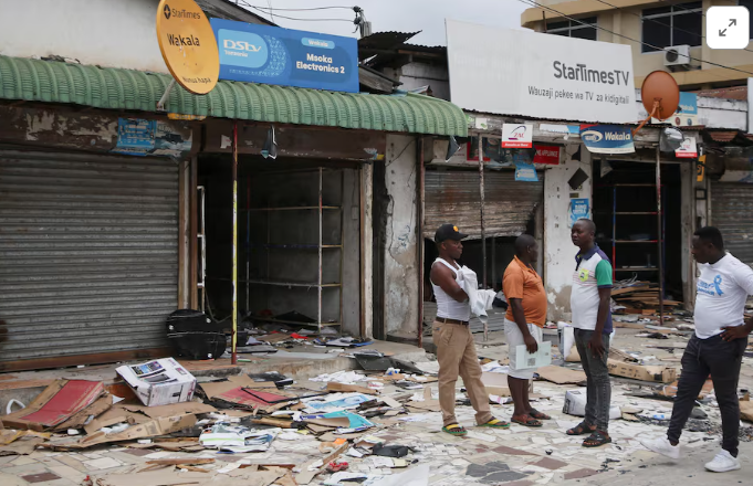 الشرطة التنزانية تحذر من نشر صور عقب احتجاجات انتخابية دامية