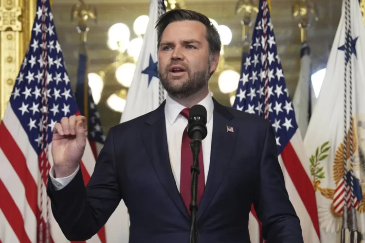 نائب الرئيس الأمريكي جيه دي فانس يلغى زيارته المقررة إلى كينيا