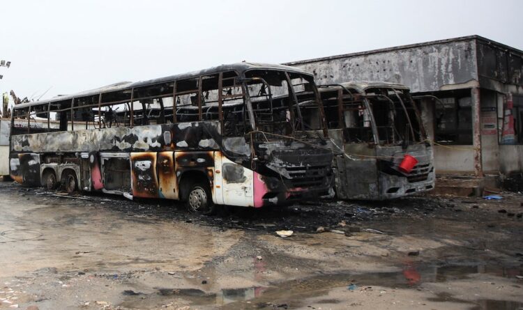 الشرطة في تنزانيا تعتقل مسؤولاً كبيرًا في حزب معارض بعد احتجاجات دامية