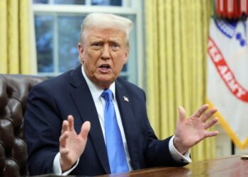 ترامب يقول إن المسيحيين يواجهون “تهديدًا وجوديًا” في نيجيريا