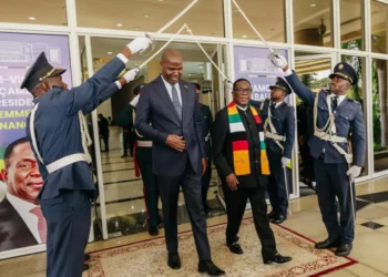 اتفاقيات اقتصادية وتنموية بين زيمبابوي وموزمبيق