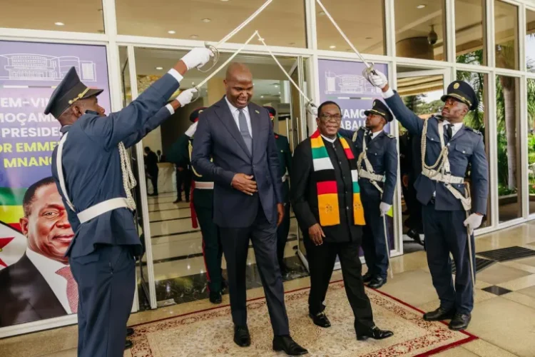 اتفاقيات اقتصادية وتنموية بين زيمبابوي وموزمبيق