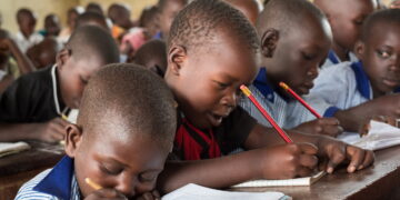 التعليم باللغات المحلية: أين وصلت إفريقيا اليوم؟