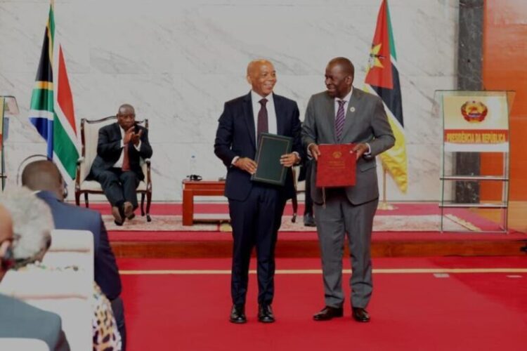 جنوب  إفريقيا وموزمبيق توقعان اتفاقية تعاون في مجال الطاقة