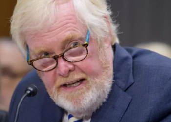 تعيين شخصيبة مثيرة للجدل سفيراً للولايات المتحدة لدى جنوب إفريقيا